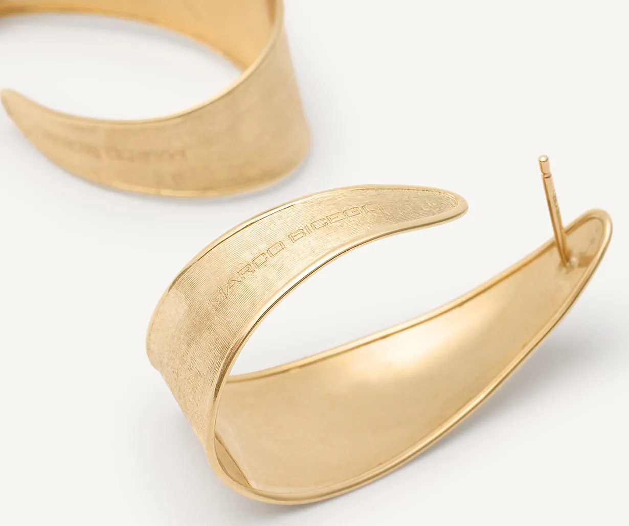 18K Yellow Gold Graduate Medium Hoops