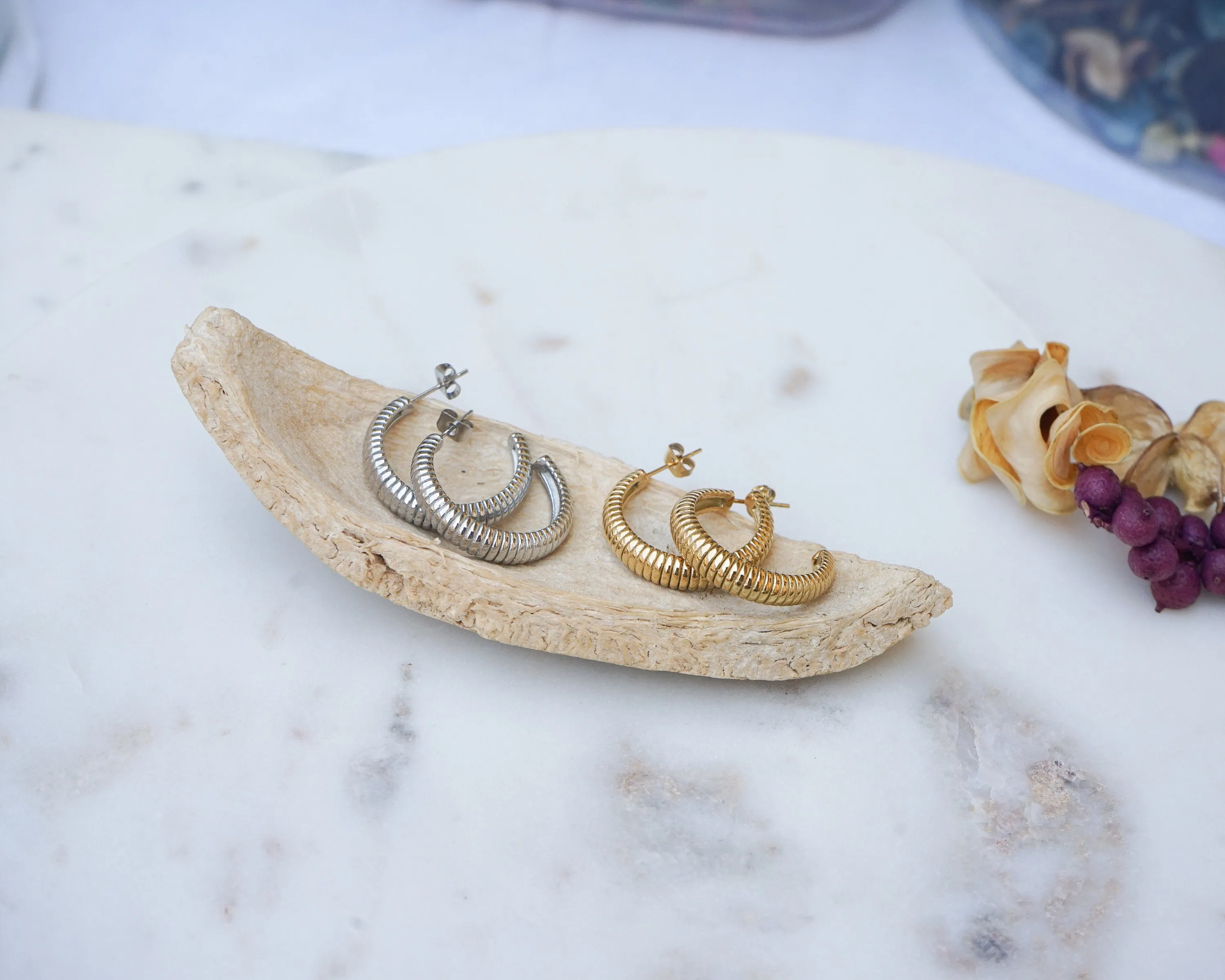Gold Hoop Earrings with Engraved Lines