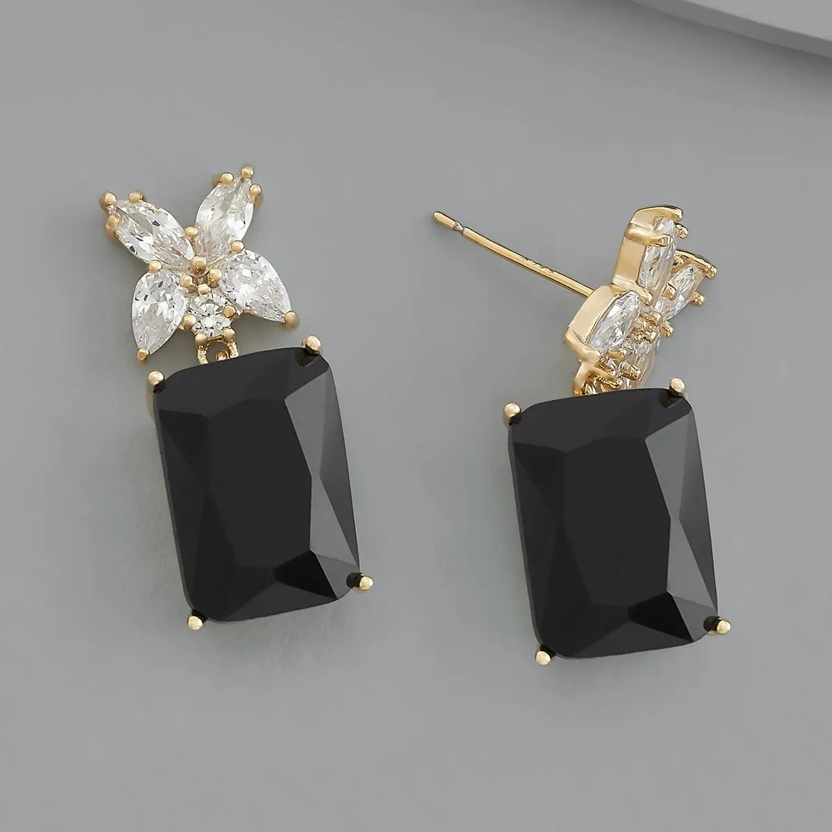 Trendy Earring 170947