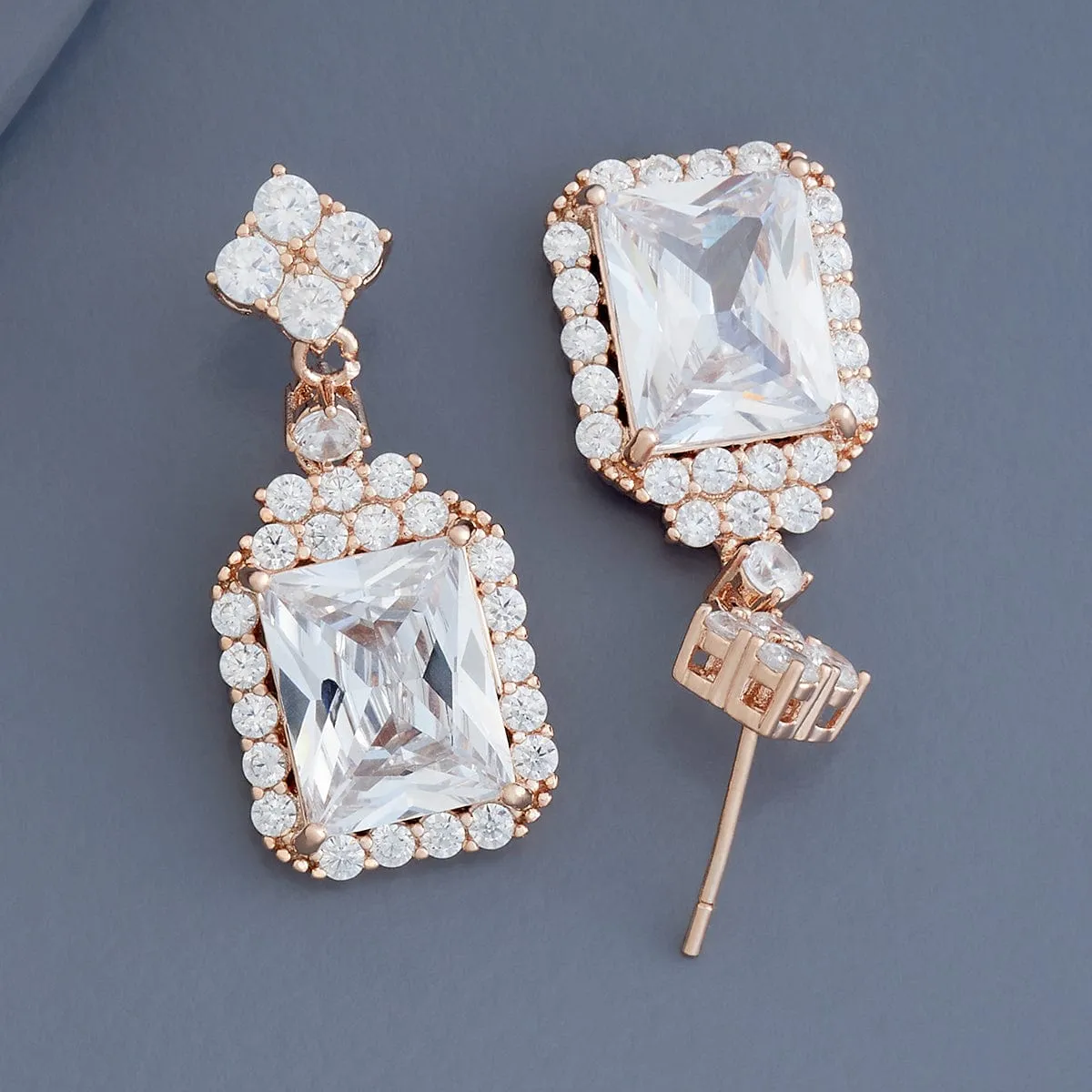 Trendy Earring 178914
