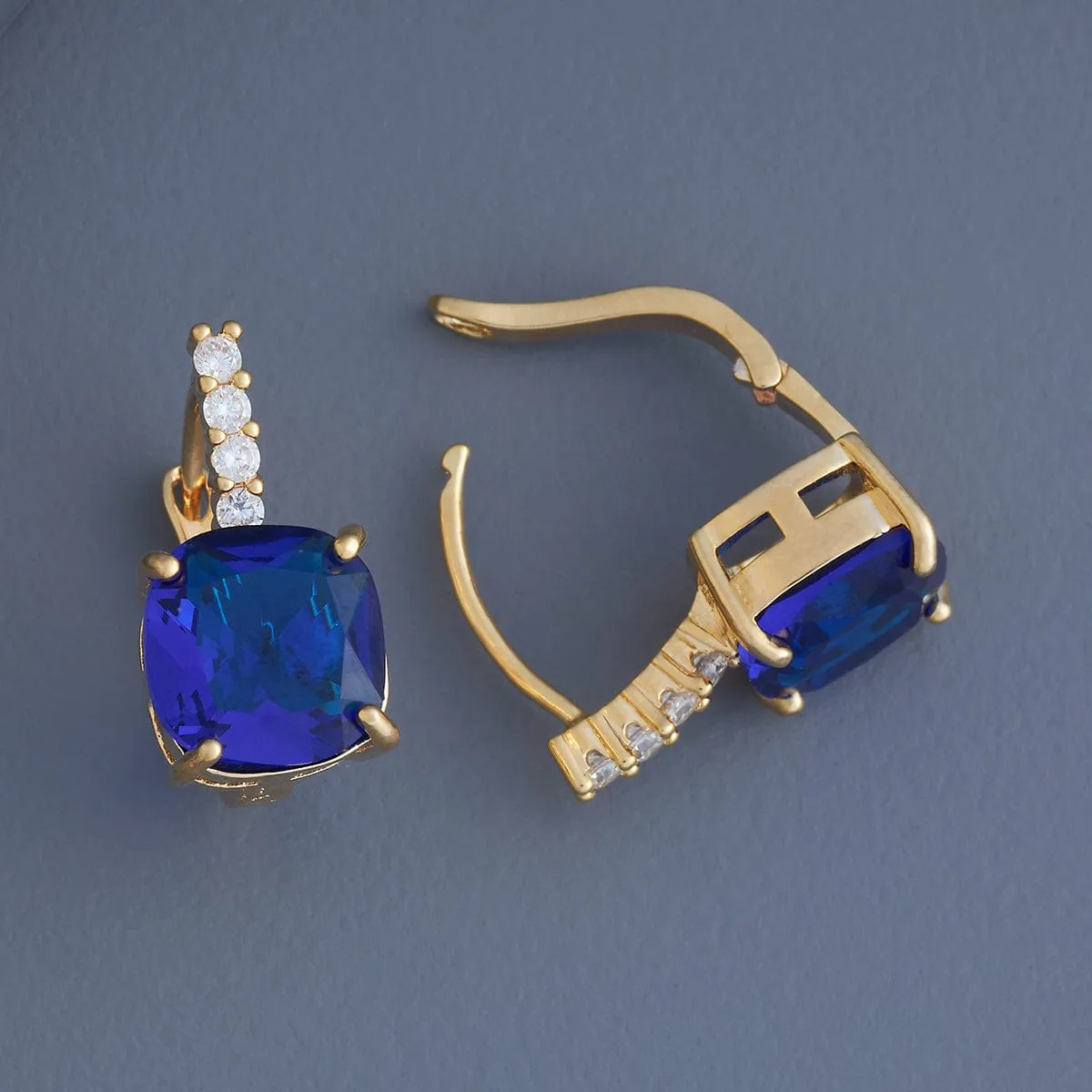 Trendy Earring 179198