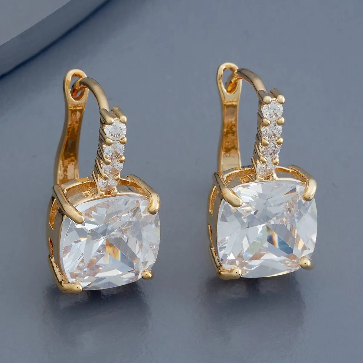 Trendy Earring 179198