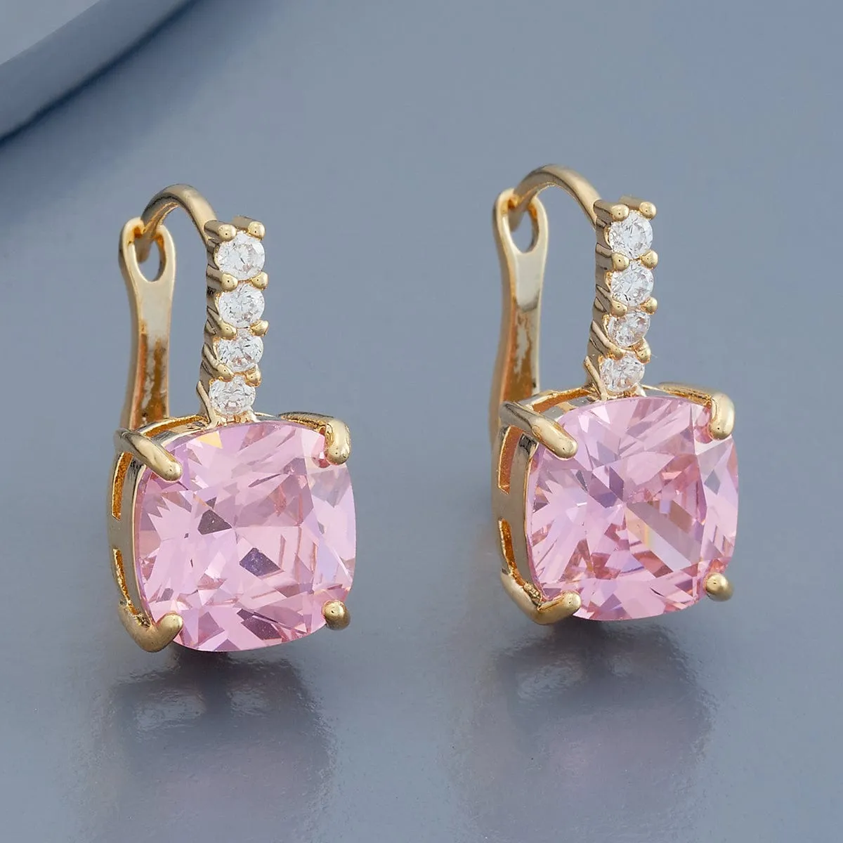 Trendy Earring 179198