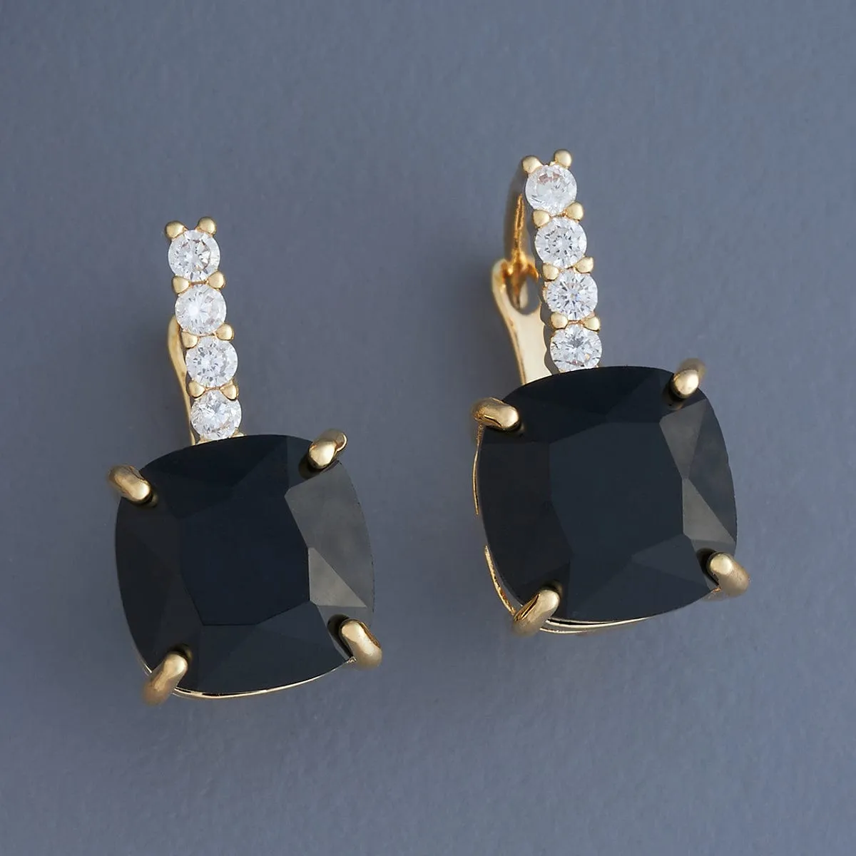 Trendy Earring 179198