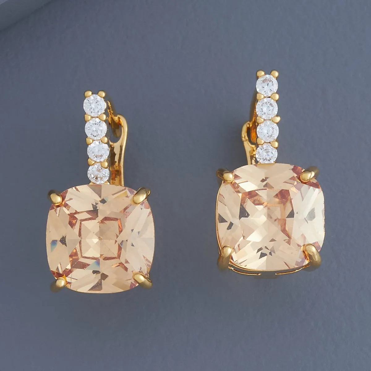 Trendy Earring 179198
